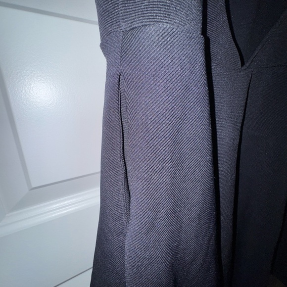 Kendall & Kylie Black Fit and Flare Mini Ribbed Dress - Picture 5 of 6